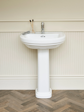 RIVIERA-Single-washbasin-Burlington-Bathrooms-512294-rel6eedc19f.jpg